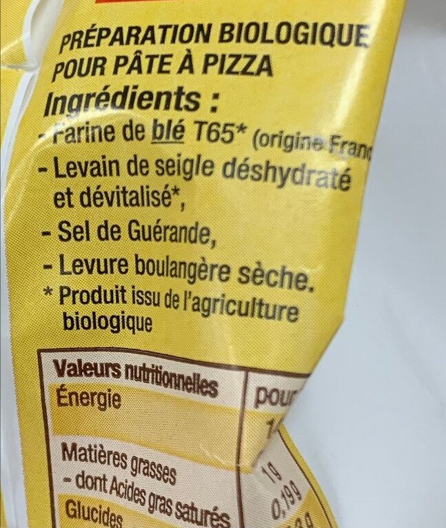 Notre levure diététique change de look !  Avez-vous remarqué ? La levure,  le germe de blé, le son d'avoine, le mix levure et germe de blé changent de  look ! Les